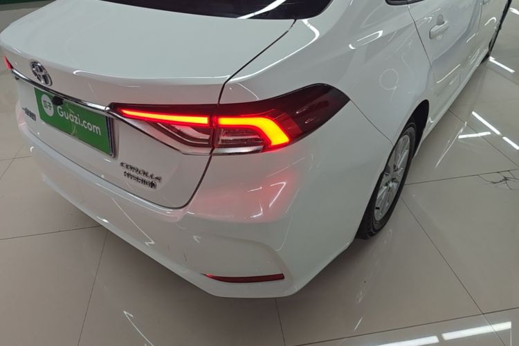 Toyota Corolla 2023 car image #8