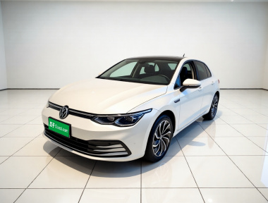 Volkswagen Golf 2025 car image 