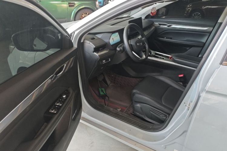 GEELY Emgrand L HiP 2022 #16 GEELY Emgrand L HiP 2022 car image #16
