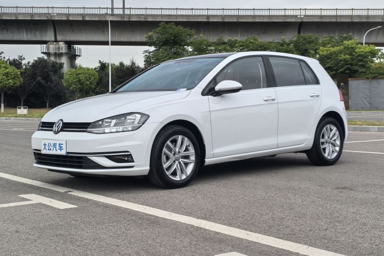 Volkswagen Golf 2018 #2 Volkswagen Golf 2018 car image #2