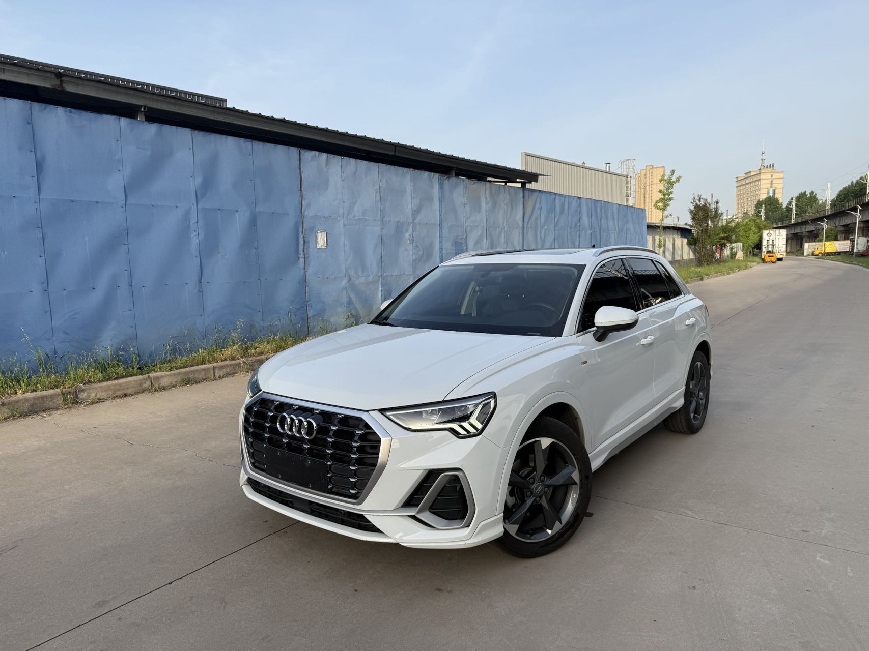2019 2019 car image