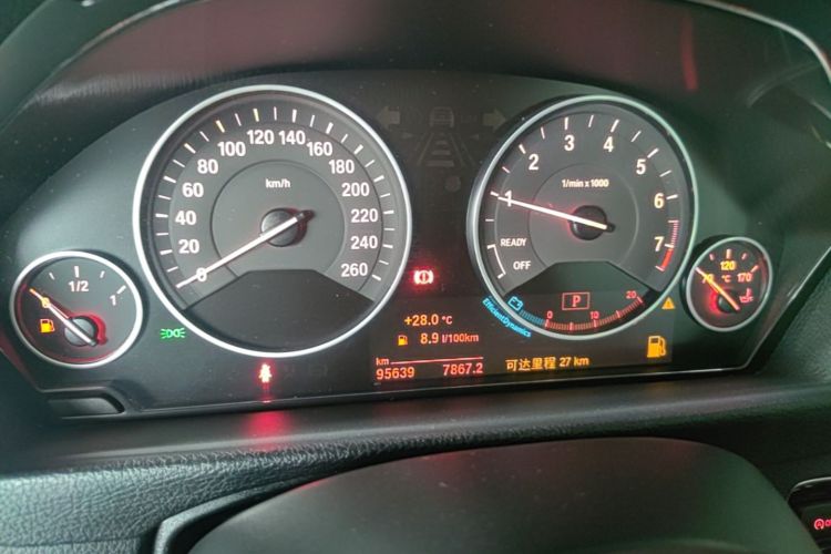 BMW 3 Series 2019 #16 BMW 3 Series 2019 immagine di auto #16