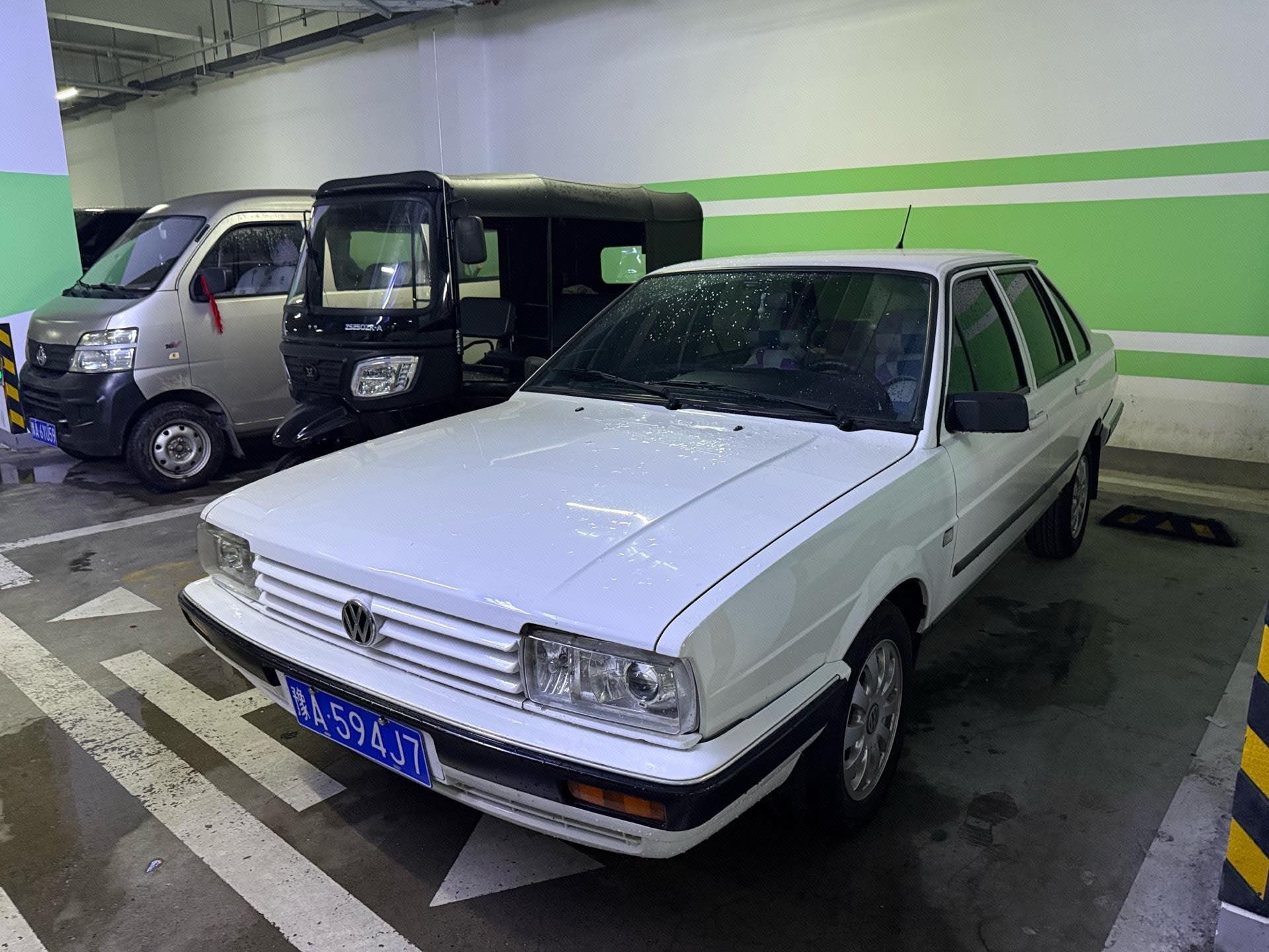 Volkswagen Santana Classic 2009 car image 