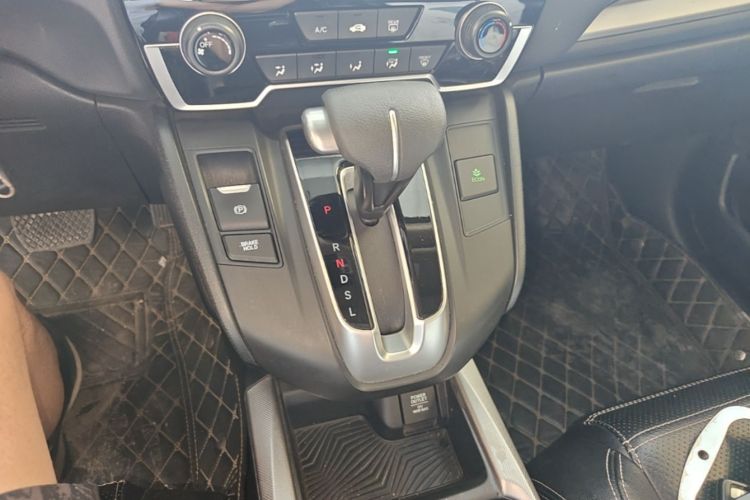 Honda CR-V 2019 #14 Honda CR-V 2019 car image #14