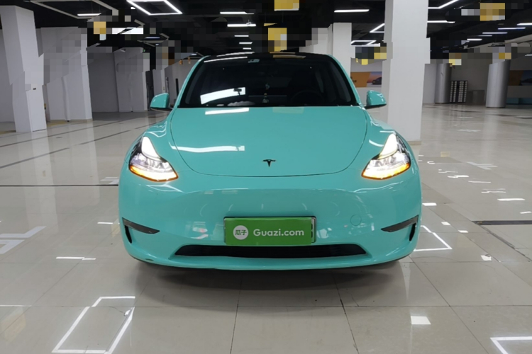 Tesla Model Y 2022 car image #3