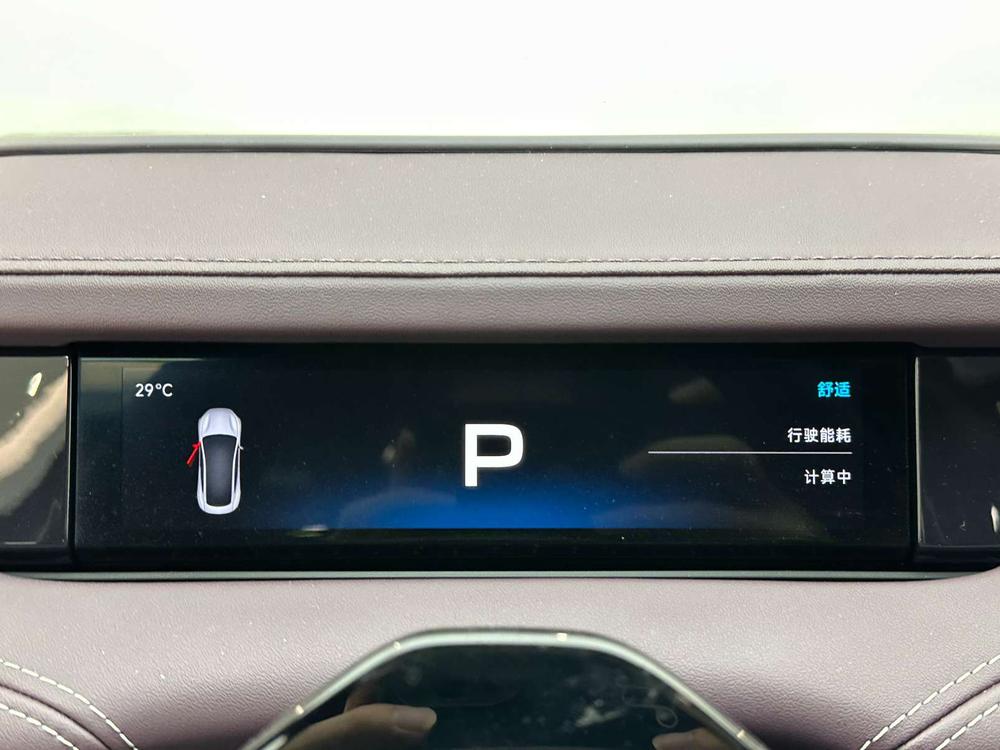 MI SU7 2024 #7 MI SU7 2024 car image #7