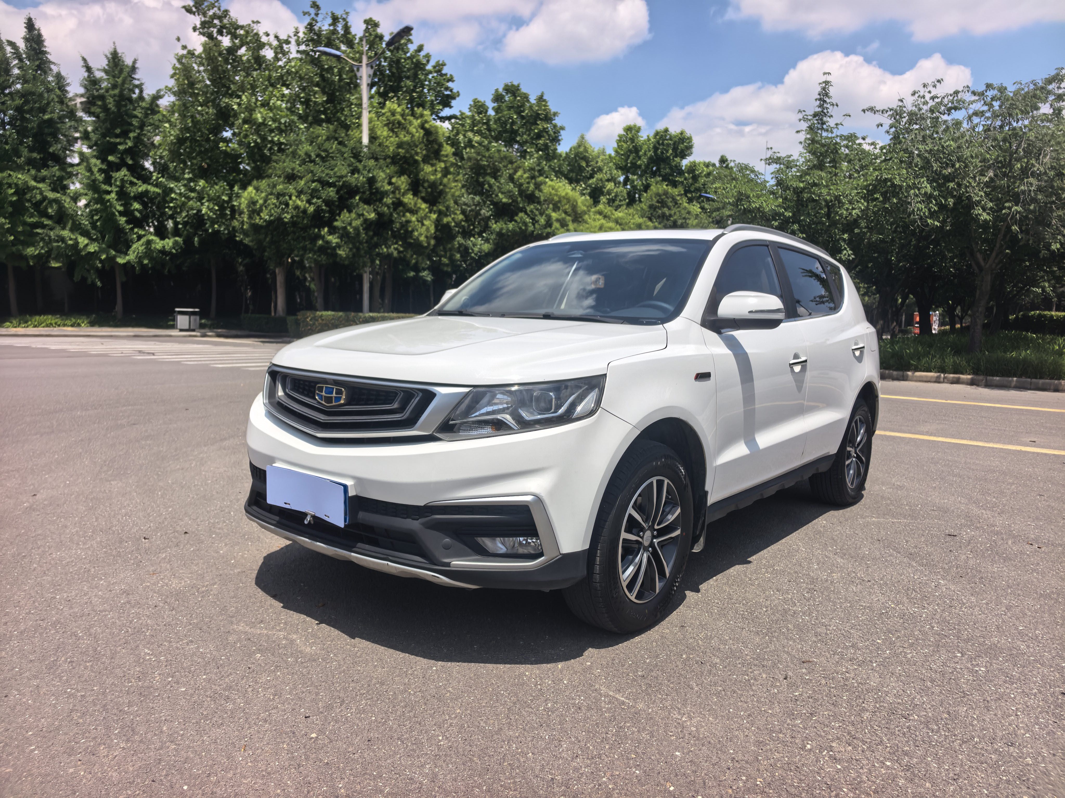 GEELY Vision X6 2018 car image 