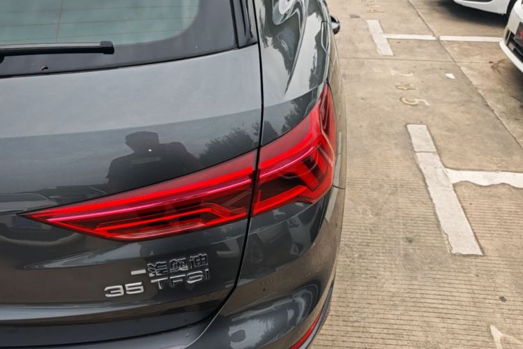 Audi Q3 2021 #8 Audi Q3 2021 car image #8