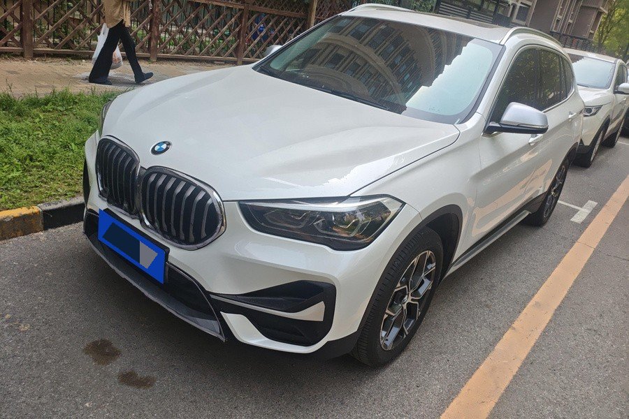 2021 2021 car image