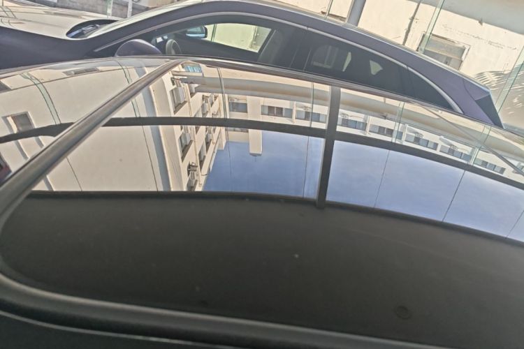 BYD Han 2022 car image #25