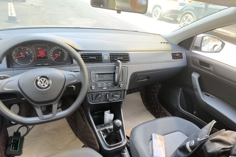 Volkswagen Santana 2020 car image #13