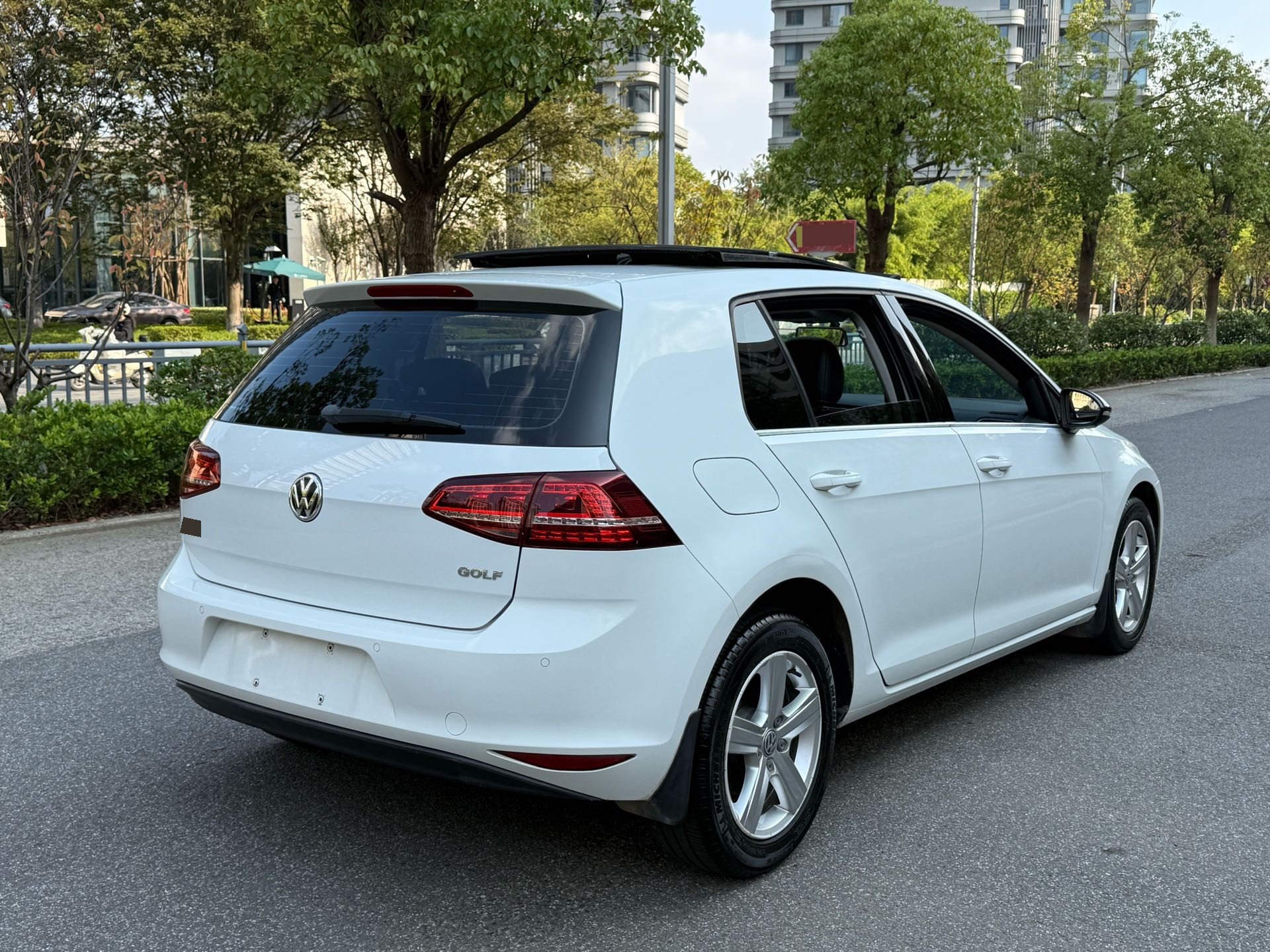 Volkswagen Golf 2017 #4 Volkswagen Golf 2017 صورة سيارة #4