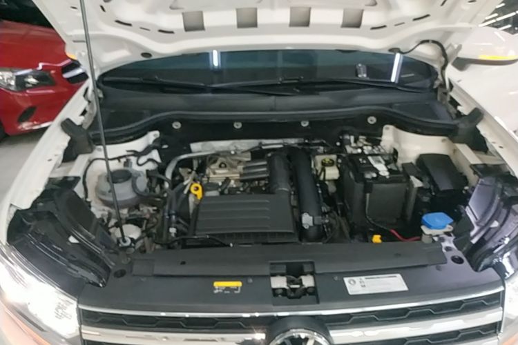 Volkswagen Tharu 2021 car image #20