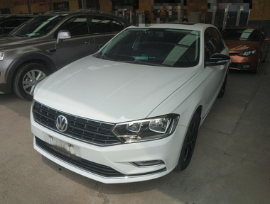 Volkswagen Bora 2016 car image 