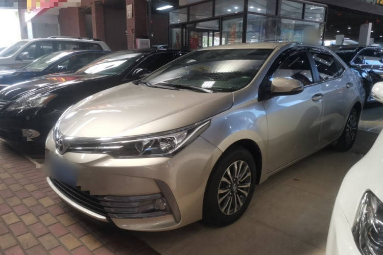 Toyota Corolla 2018 #2 Toyota Corolla 2018 immagine di auto #2