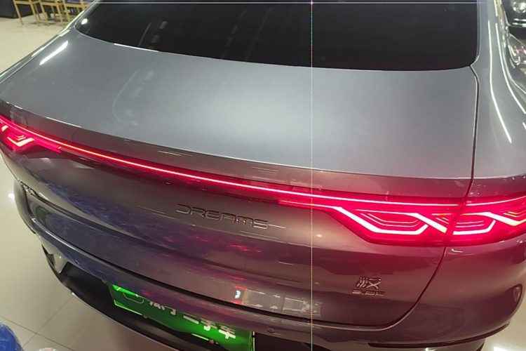 BYD Han 2022 #6 BYD Han 2022 car image #6