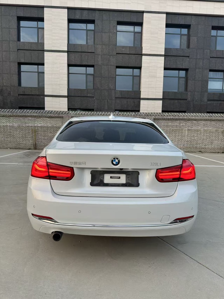 BMW 3 Series 2016 car image #8