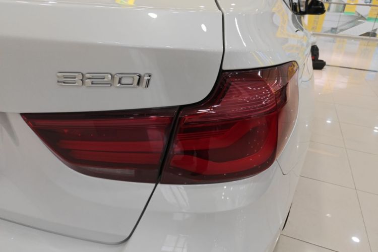 BMW 3 Series GT 2021 #8 BMW 3 Series GT 2021 image de voiture #8