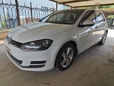Volkswagen Golf 2015 Volkswagen Golf 2015 car image