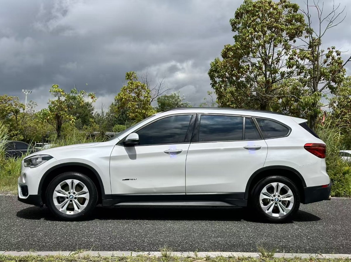 BMW X1 2017 #11 BMW X1 2017 car image #11