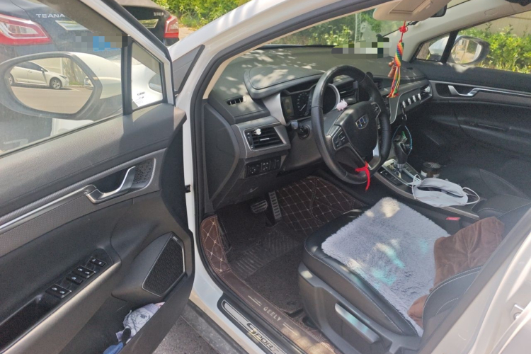 GEELY Emgrand GS 2017 car image #9