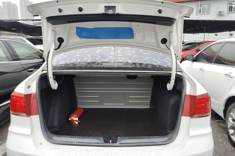 Volkswagen Santana 2017 #19 Volkswagen Santana 2017 car image #19