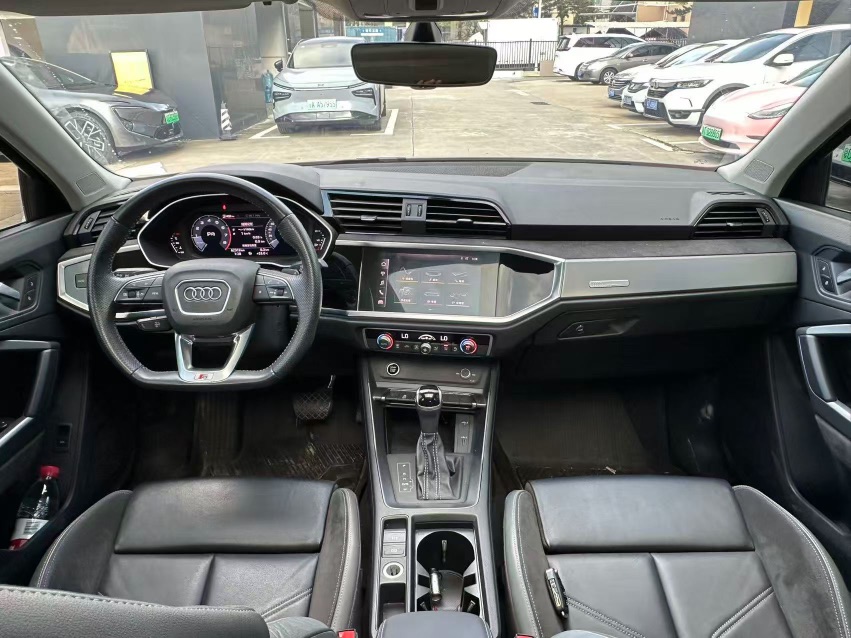 Audi Q3 Sportback 2021 car image #5