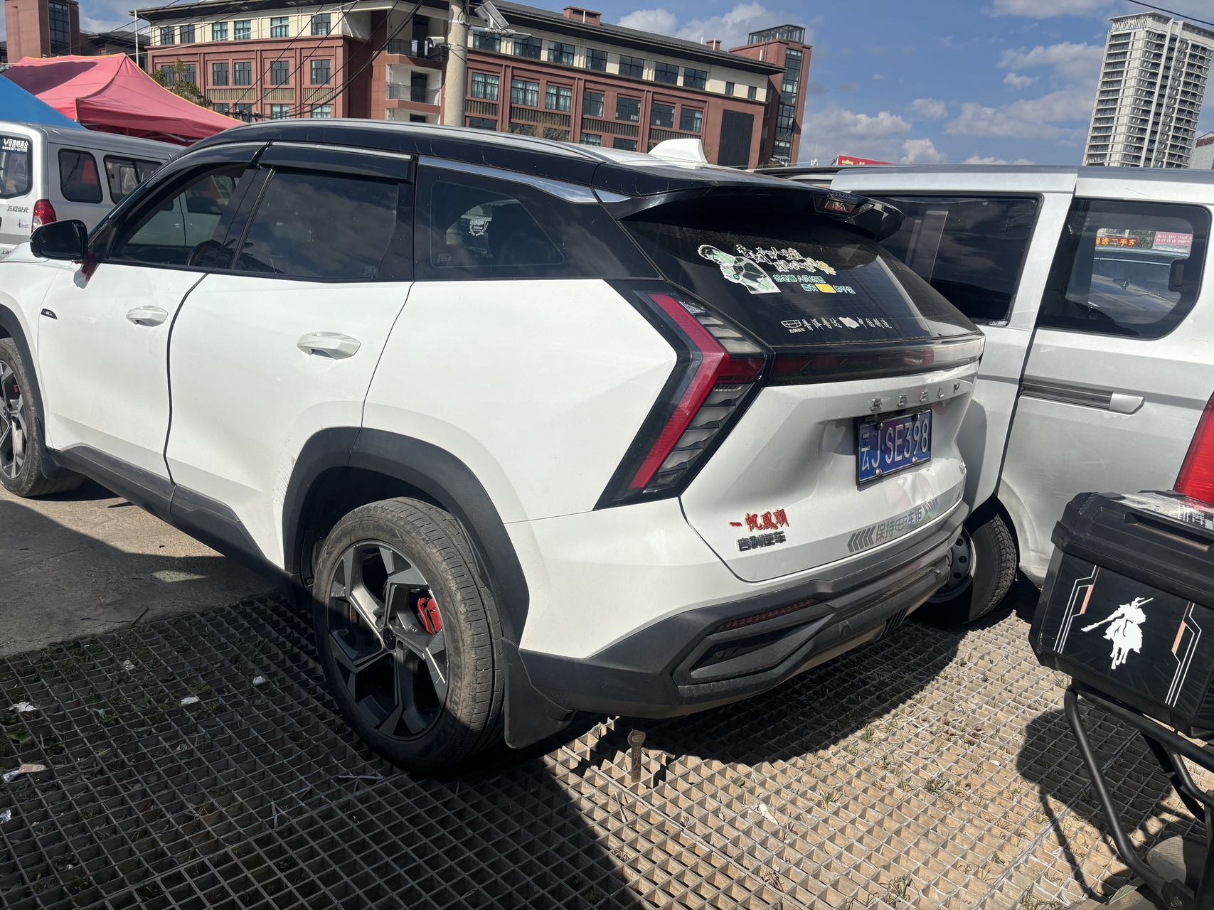 GEELY Boyue L 2023 #4 GEELY Boyue L 2023 imagen de coche #4
