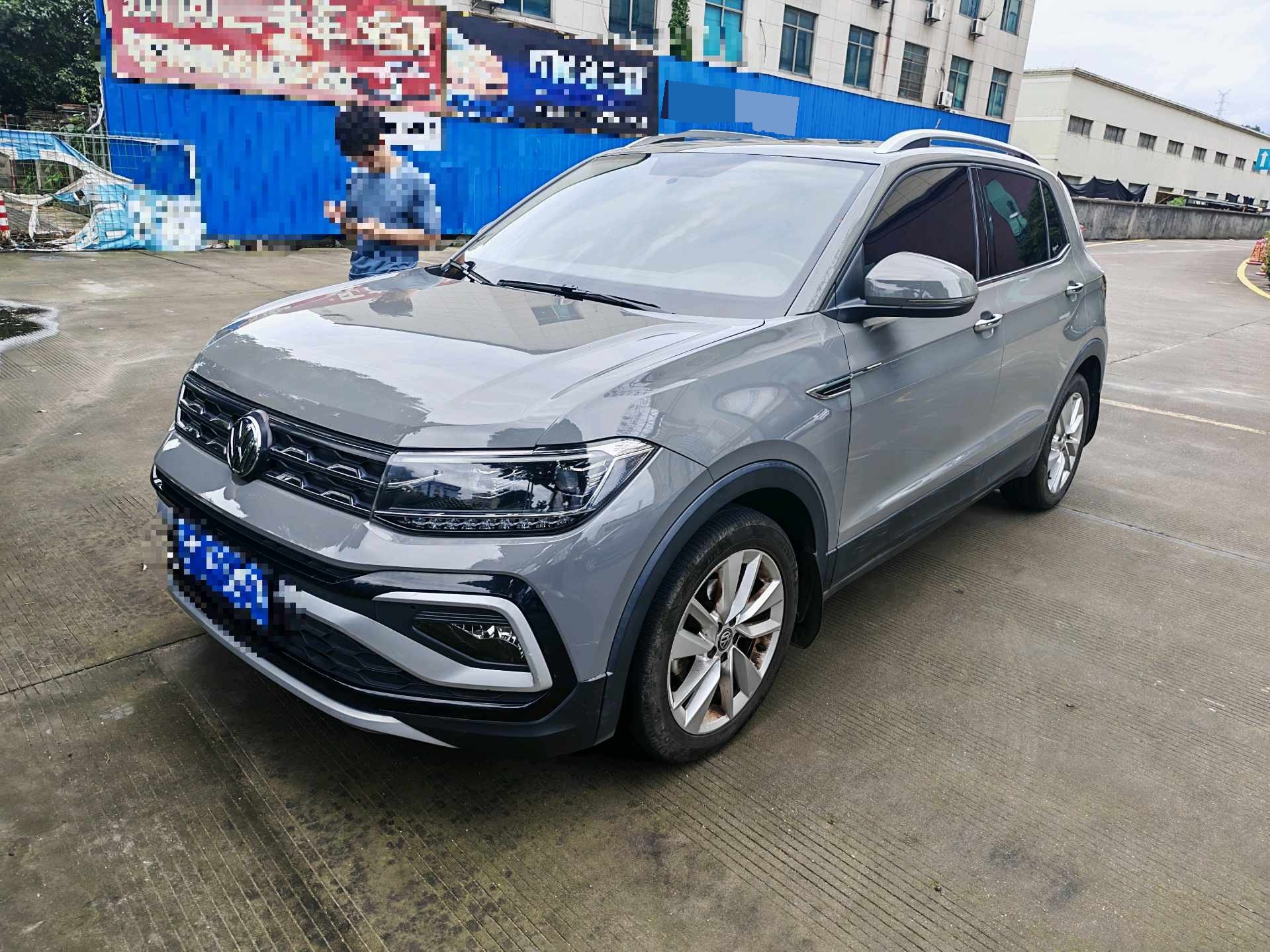 Volkswagen T-Cross 2019 Volkswagen T-Cross 2019 car image