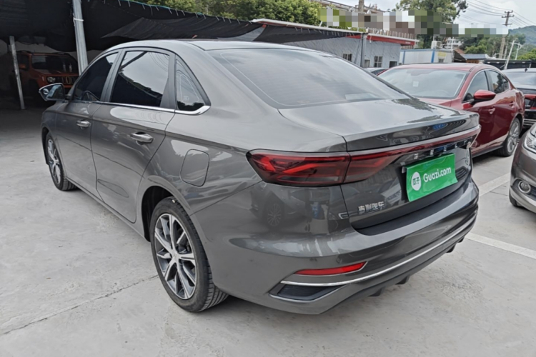 GEELY Emgrand 2023 #5 GEELY Emgrand 2023 car image #5