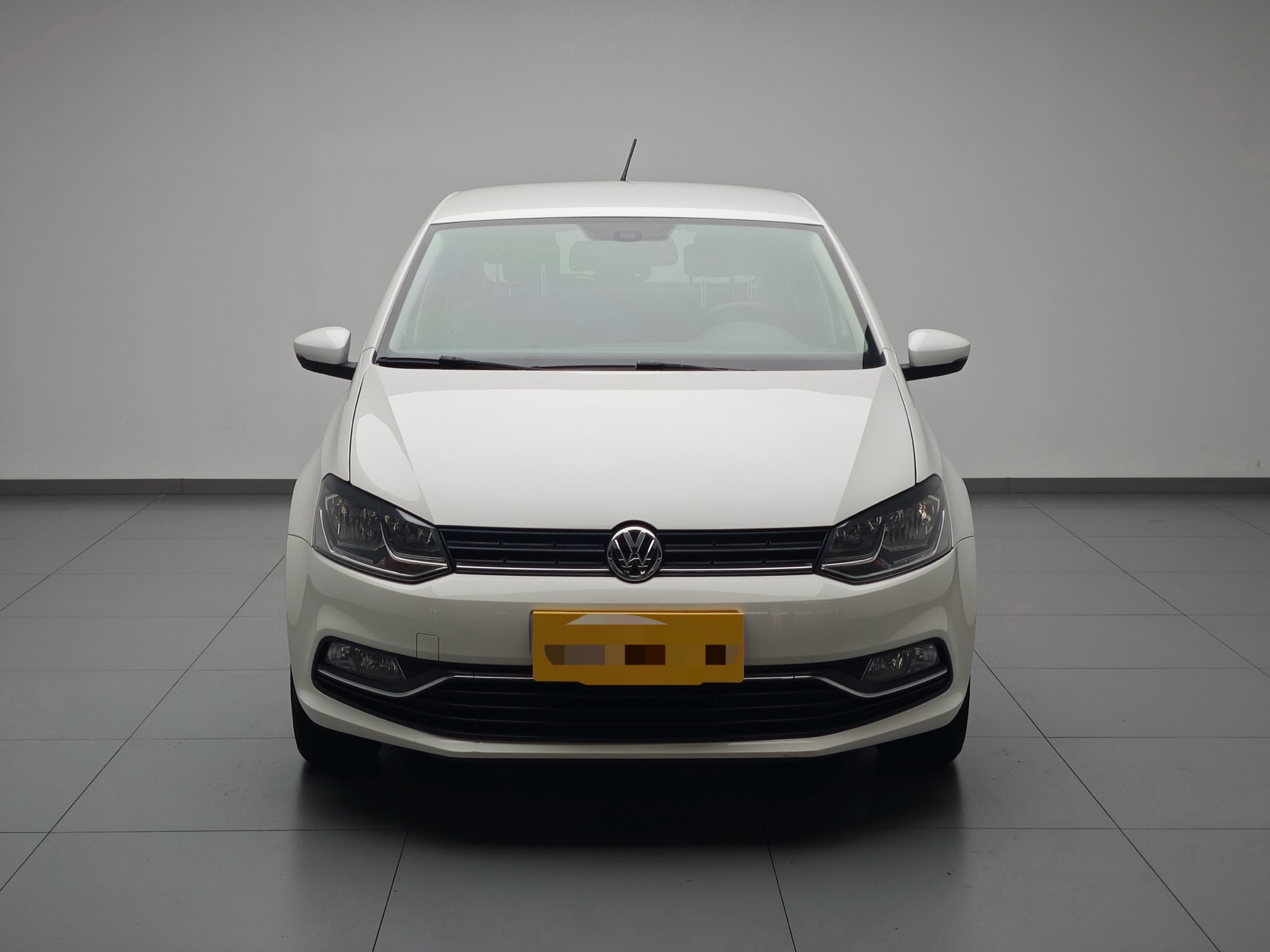 Volkswagen Polo 2015 immagine di auto #2