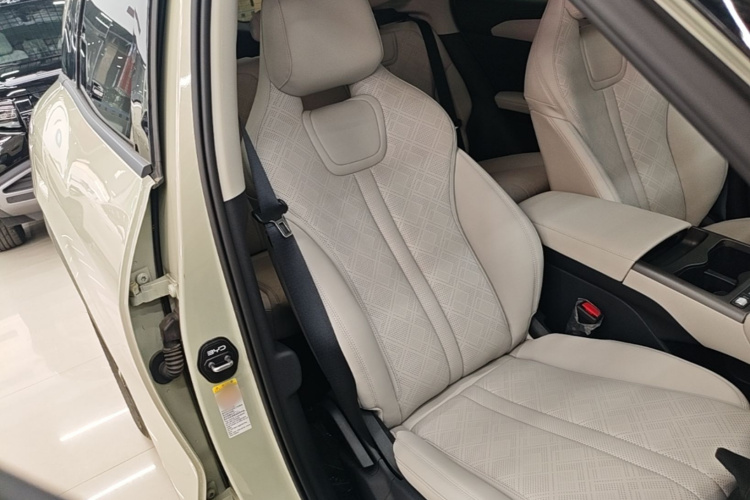 BYD YuanUP 2025 imagem de carro #24