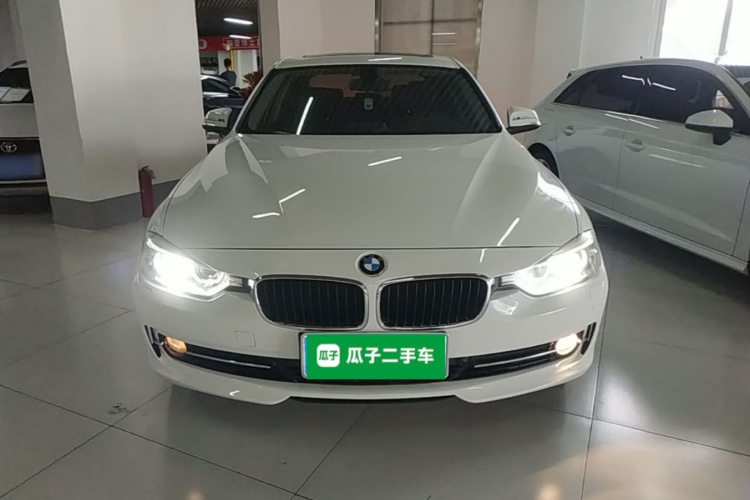 BMW 3 Series 2015 #3 BMW 3 Series 2015 car image #3