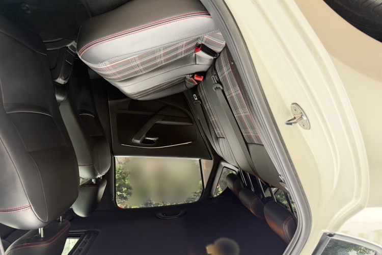 Volkswagen Polo 2016 car image #13