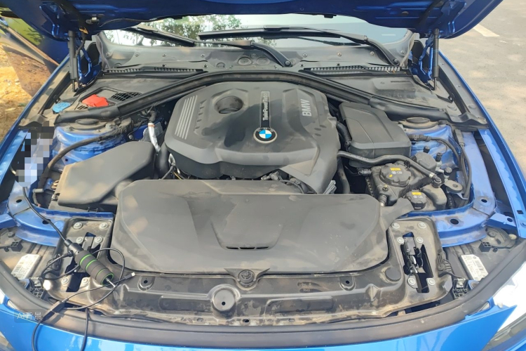 BMW 3 Series 2018 #22 BMW 3 Series 2018 car image #22