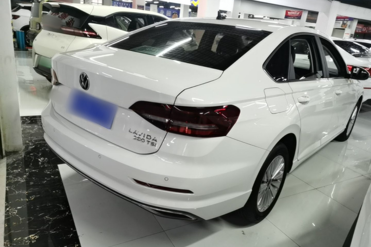 Volkswagen Lavida 2021 car image #7