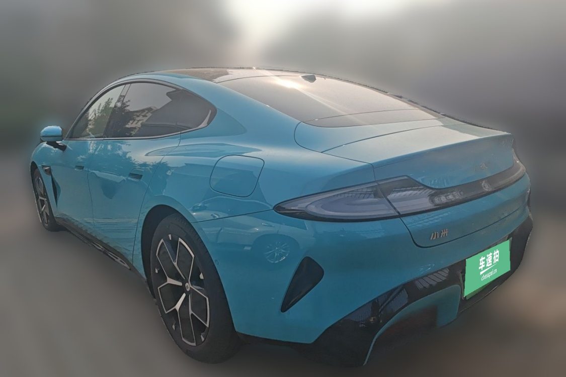 MI SU7 2024 immagine di auto #3