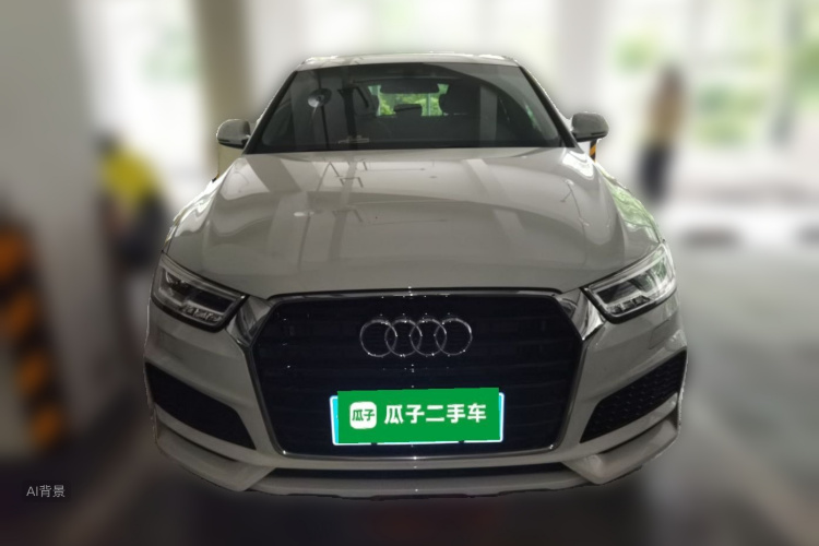 Audi Q3 2019 car image #3