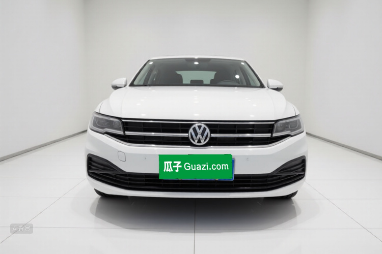 Volkswagen Bora 2020 car image #3