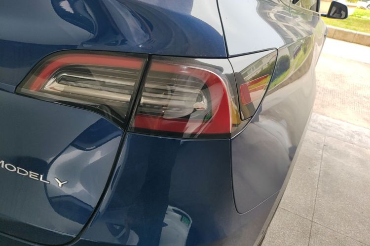 Tesla Model Y 2021 #8 Tesla Model Y 2021 immagine di auto #8