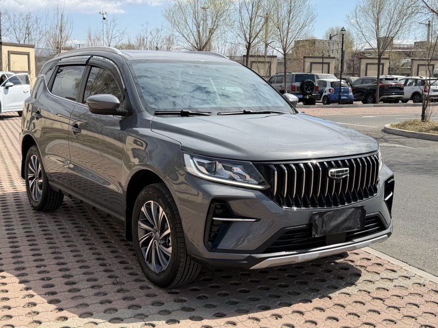 GEELY Vision X6 2023 car image #3