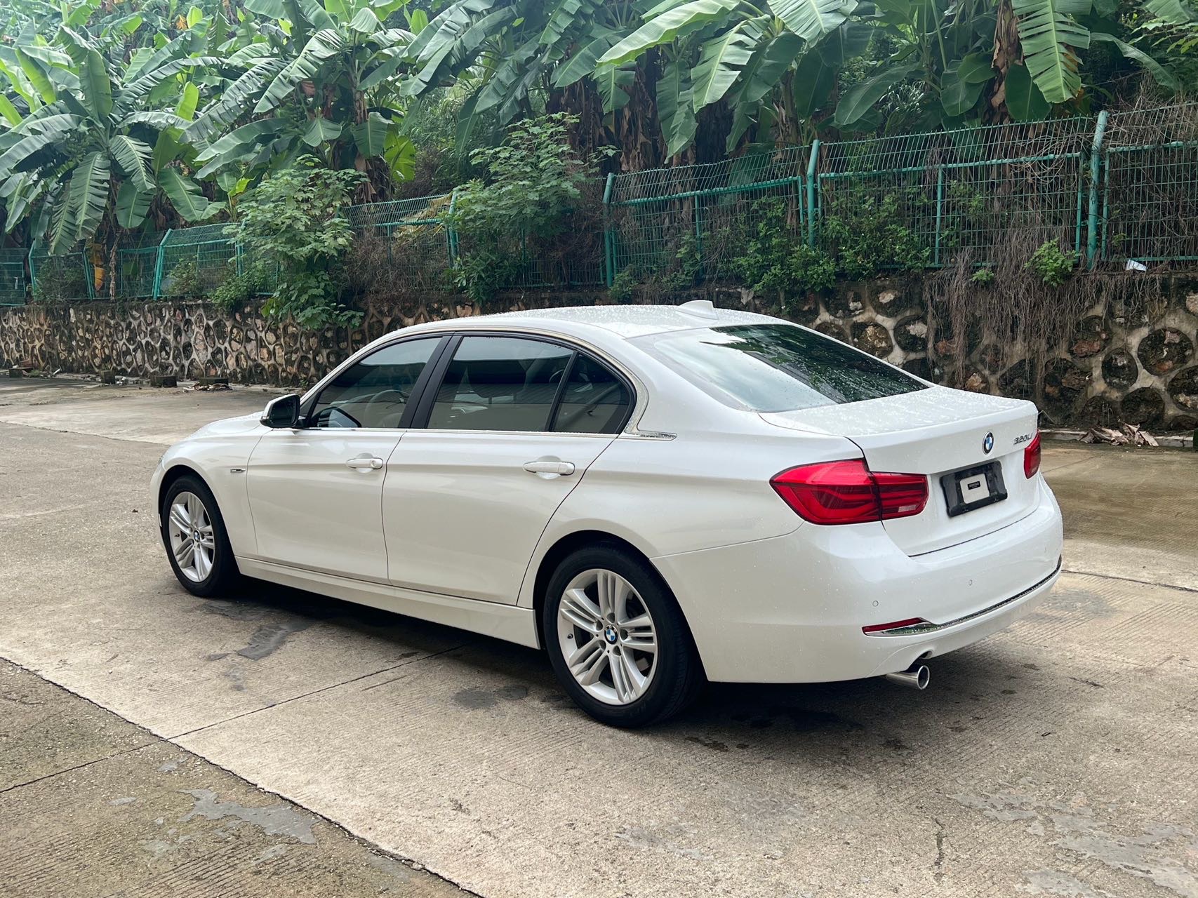BMW 3 Series 2016 #4 BMW 3 Series 2016 car image #4
