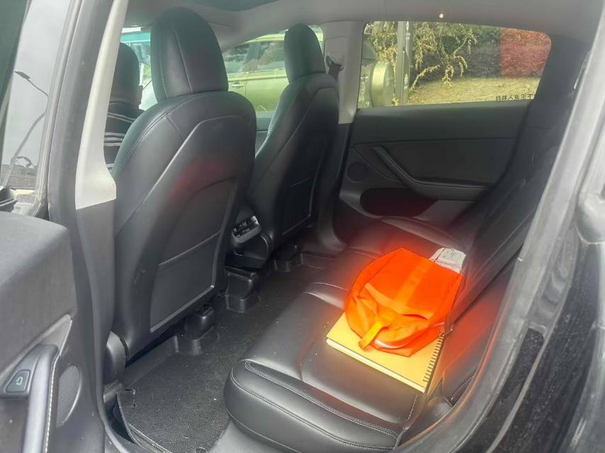 Tesla Model Y 2021 #2 Tesla Model Y 2021 car image #2