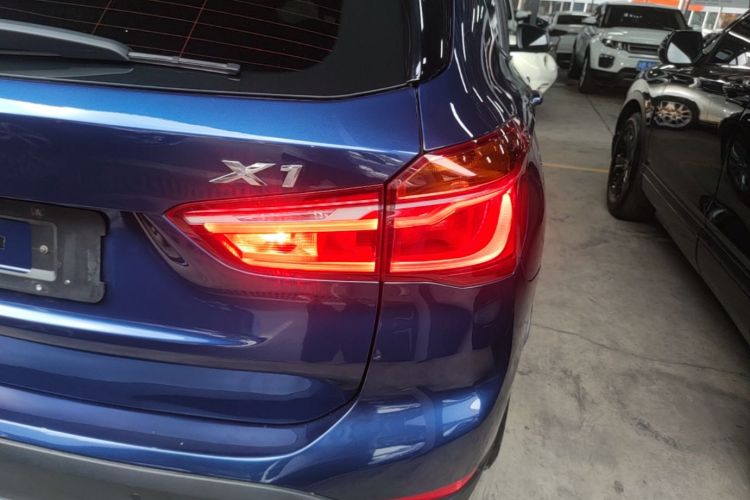 BMW X1 2017 #8 BMW X1 2017 car image #8