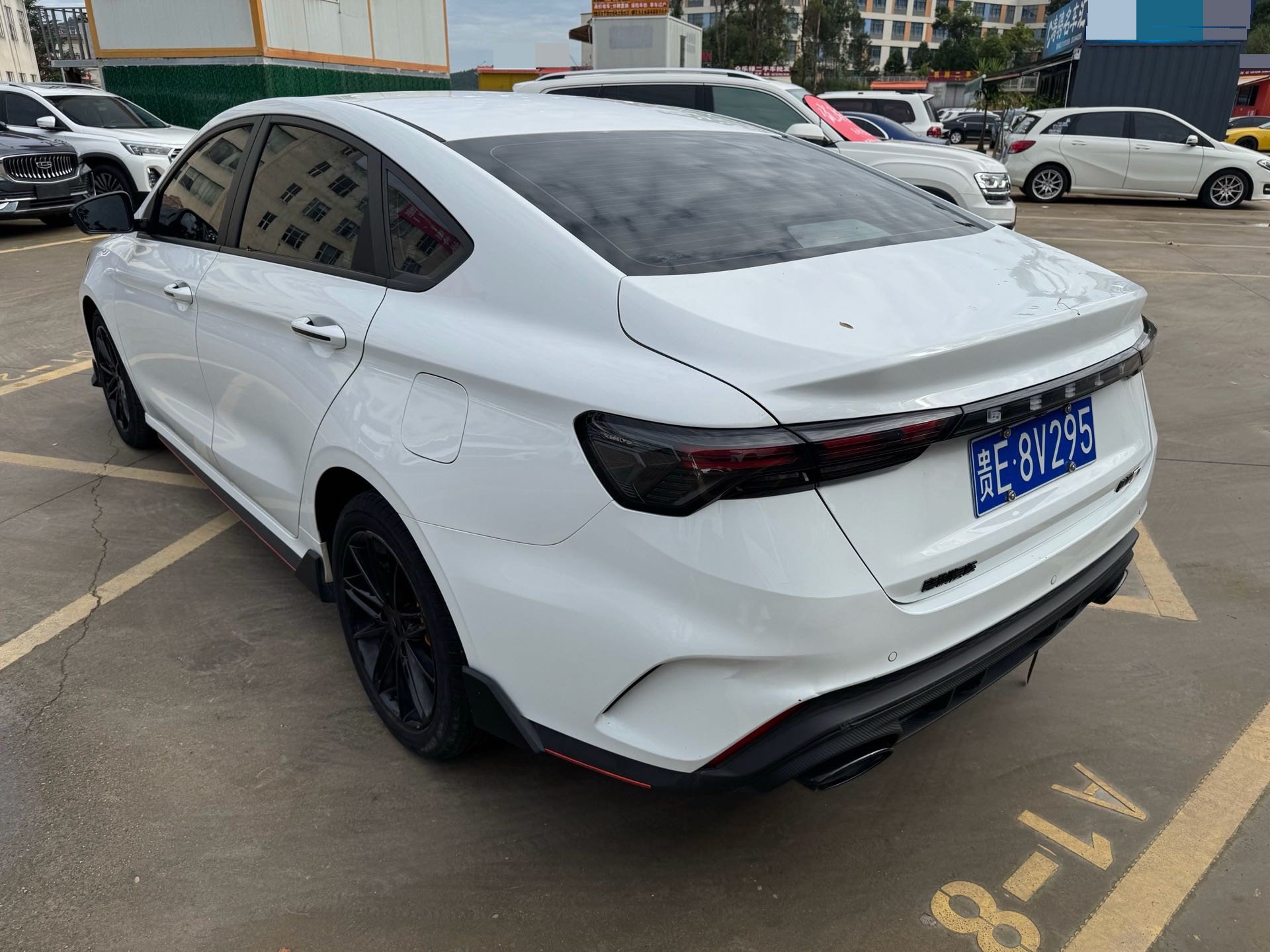 GEELY Binray 2022 #7 GEELY Binray 2022 изображение автомобиля #7