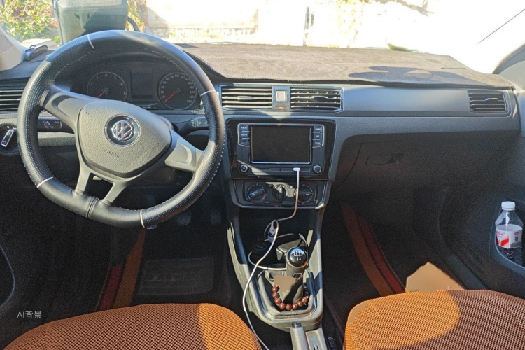 Volkswagen Santana 2023 imagen de coche #11
