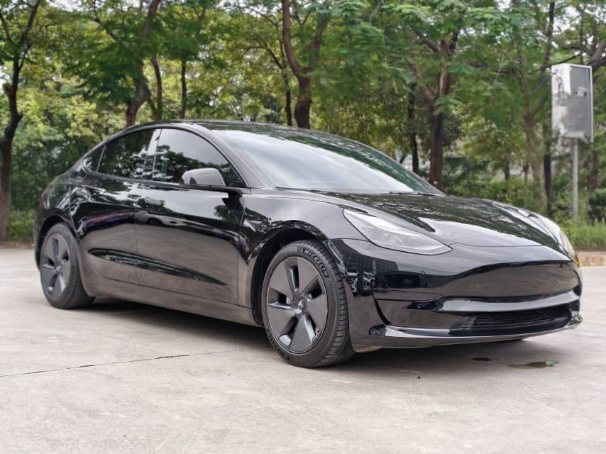 Tesla Model Y 2023 #2 Tesla Model Y 2023 car image #2