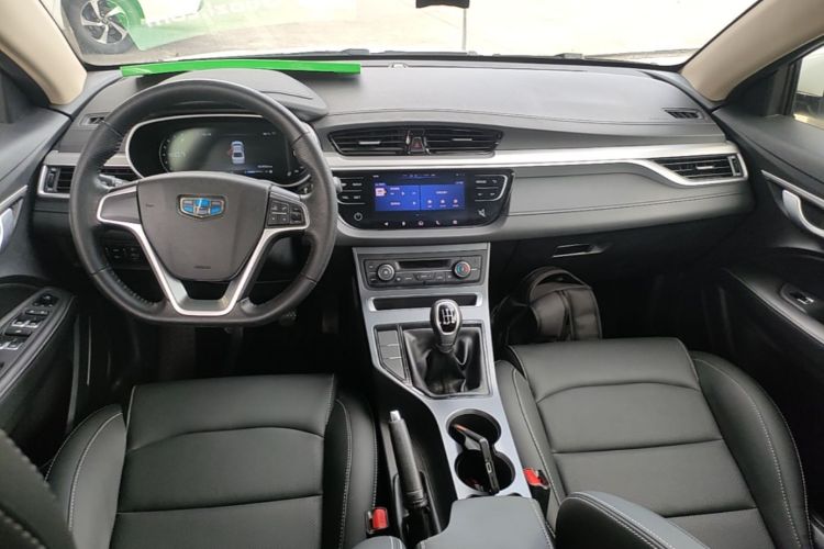 GEELY Emgrand 2018 #10 GEELY Emgrand 2018 car image #10