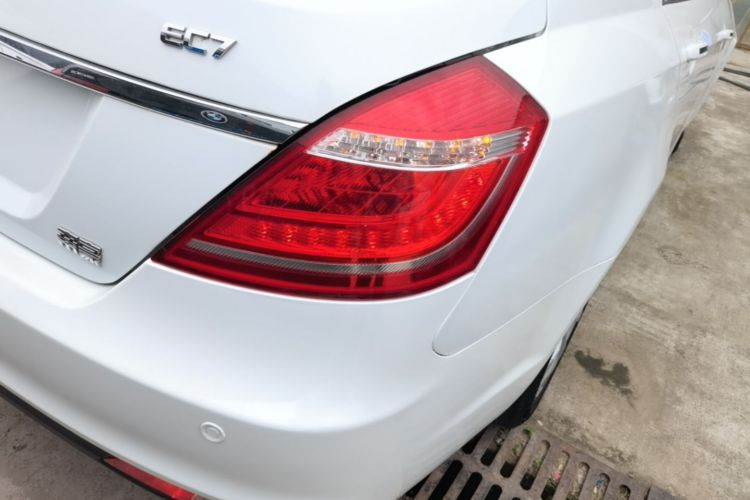 GEELY Emgrand 2015 #8 GEELY Emgrand 2015 car image #8