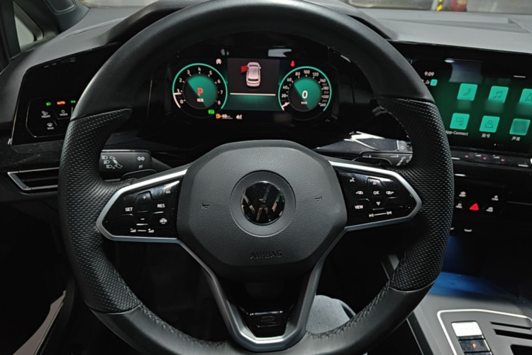 Volkswagen Golf 2024 image de voiture #15